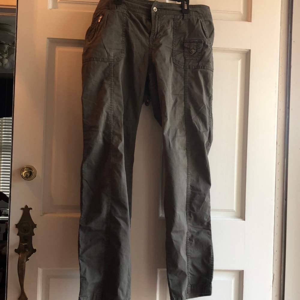 Green cargo pants